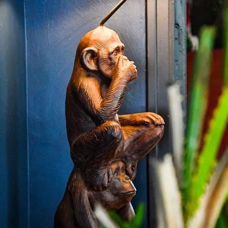 Arts & Millesimes ホテル