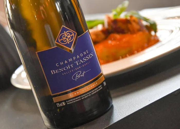 Art & Millesimes מלון Essoyes